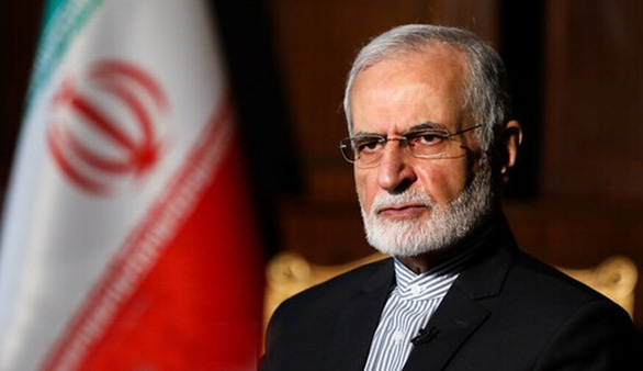 Tin Kinh tế: Cố vấn Khamenei nói Iran ‘có khả năng, nhưng không có ý định chế tạo bom hạt nhân’