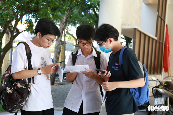 Đà Nẵng có thí sinh đạt trên 9 điểm môn văn tốt nghiệp THPT - Ảnh 1.