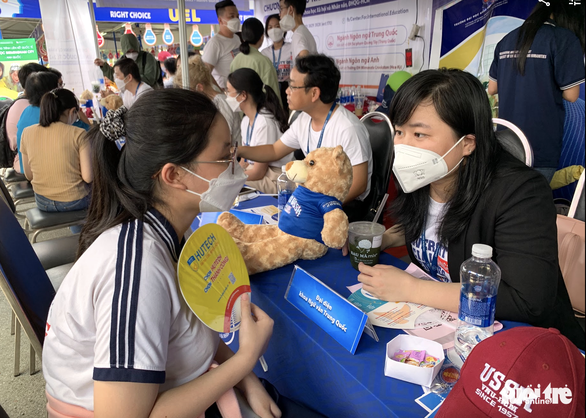 Trường ĐH Khoa học xã hội và nhân văn TP.HCM công bố điểm chuẩn thêm 2 phương thức - Ảnh 1. Trường ĐH Khoa học xã hội và nhân văn TP.HCM công bố điểm chuẩn thêm 2 phương thức - Ảnh 1.