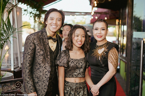 Ông xã nhắn Việt Hương: ‘Em như nàng tiên xuất hiện trong cuộc đời anh’ - Ảnh 2. Ông xã nhắn Việt Hương: ‘Em như nàng tiên xuất hiện trong cuộc đời anh’ - Ảnh 2.