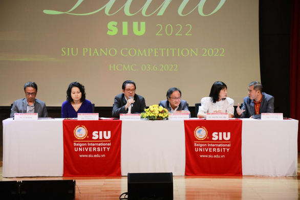Lộ diện các thí sinh vòng bán kết cuộc thi SIU Piano Competition - Ảnh 4. Lộ diện các thí sinh vòng bán kết cuộc thi SIU Piano Competition - Ảnh 4.