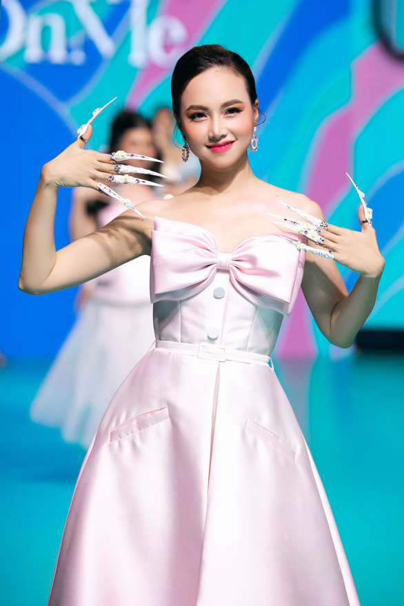 Muốn ngất với bộ cựa của top 3 Hoa hậu hoàn vũ Việt Nam 2022! - Ảnh 8.