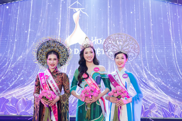 Người đẹp Tuyên Quang đăng quang Hoa hậu áo dài Việt Nam 2022 - Ảnh 5.