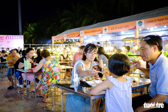 Lễ hội ẩm thực Đà Nẵng 2022 đãi du khách đặc sản 3 miền - Ảnh 2.
