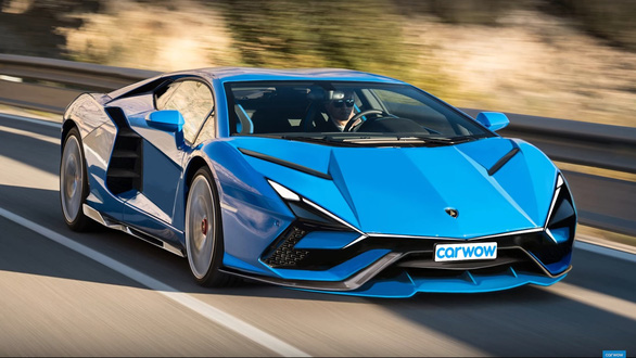 Lamborghini sẽ làm gì khi nhiều siêu xe đẻ trứng vàng sắp hết vòng đời? - Ảnh 1.