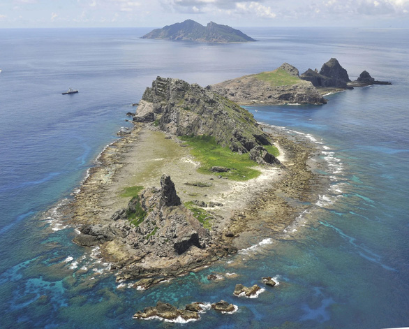 Nhật Bản gửi công hàm phản đối tàu chiến Trung Quốc xuất hiện gần quần đảo tranh chấp - Ảnh 1.
