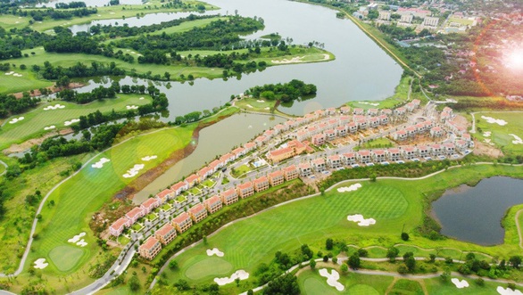 Đầu tư bất động sản sân golf: đón sóng trong tương lai - Ảnh 1. Đầu tư bất động sản sân golf: đón sóng trong tương lai - Ảnh 1.