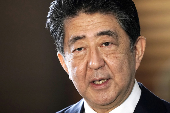 Cựu thủ tướng Abe Shinzo đã qua đời sau khi bị ám sát - Ảnh 1.