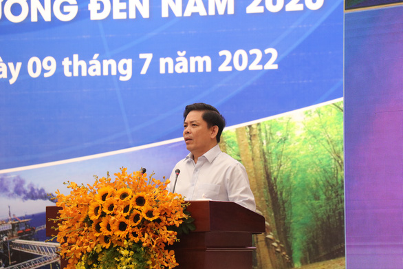 Bộ trưởng Bộ GTVT: Không cải thiện giao thông, TP.HCM sẽ thành đô thị nghẽn nhất Việt Nam - Ảnh 1.