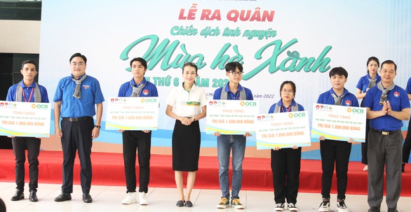 Mùa hè xanh - Học kỳ tập sự của cán bộ, công chức tương lai - Ảnh 4. Mùa hè xanh - Học kỳ tập sự của cán bộ, công chức tương lai - Ảnh 4.