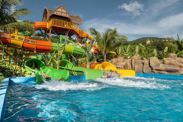 Công viên nước tại VinWonders Nha Trang xác lập kỷ lục châu Á - Ảnh 4. Công viên nước tại VinWonders Nha Trang xác lập kỷ lục châu Á - Ảnh 4.