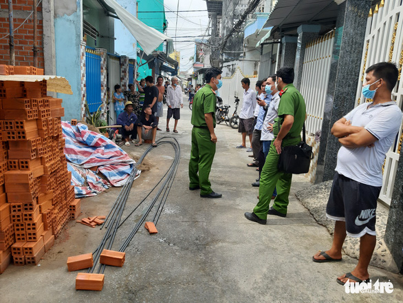 Dùng dao, búa chém một phụ nữ nguy kịch chỉ vì mâu thuẫn khi ăn hủ tiếu - Ảnh 1.