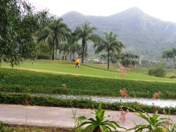 Tòa cấp cao sửa án sơ thẩm, dân có quyền kiện việc từ chối cung cấp thông tin sân golf Hoàn Cầu - Ảnh 1.