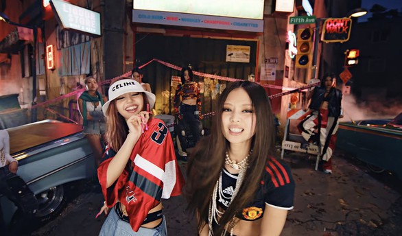 ‘Pink Venom’ đạt thành tích khủng, BLACKPINK vẫn bị chê - Ảnh 4. ‘Pink Venom’ đạt thành tích khủng, BLACKPINK vẫn bị chê - Ảnh 4.