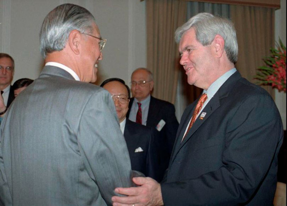 Cựu chủ tịch Hạ viện Mỹ kể hậu trường ‘dàn xếp’ chuyến thăm Đài Loan năm 1997 - Ảnh 1.