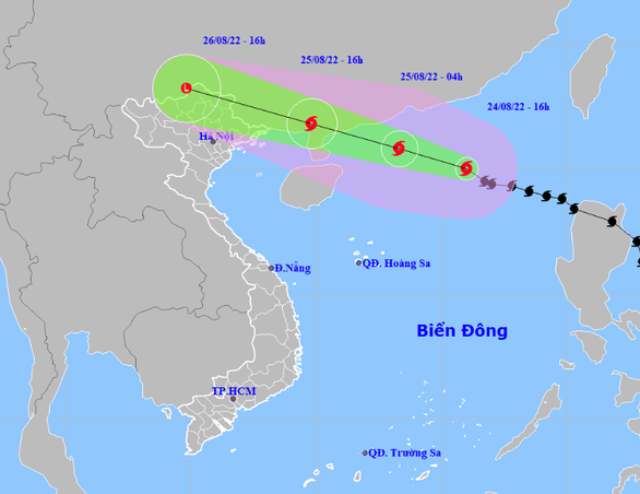 Tâm bão số 3 đang ở khu vực phía bắc Biển Đông, từ chiều mai Bắc Bộ mưa to - Ảnh 1.
