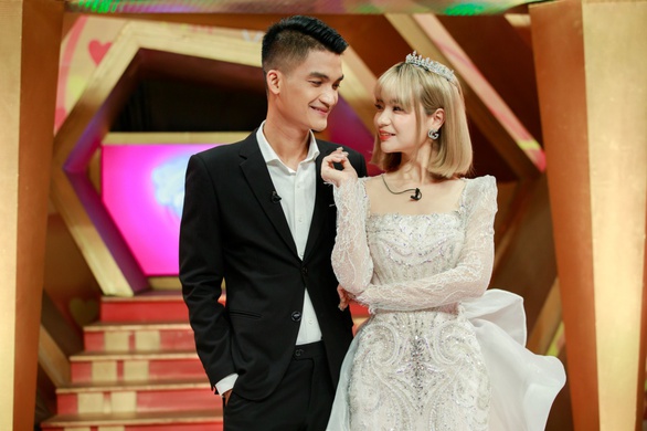 Bà xã Mạc Văn Khoa ‘tố’ loạt tật xấu của chồng sau 8 năm yêu - Ảnh 1. Bà xã Mạc Văn Khoa ‘tố’ loạt tật xấu của chồng sau 8 năm yêu - Ảnh 1.