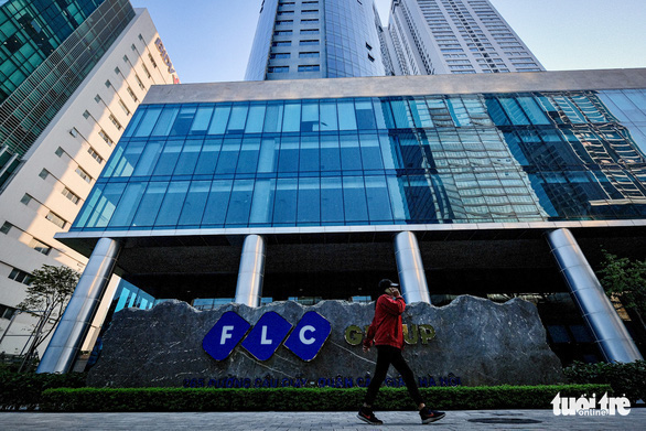 Cổ phiếu FLC và HAI bị xem xét đình chỉ giao dịch - Ảnh 1.