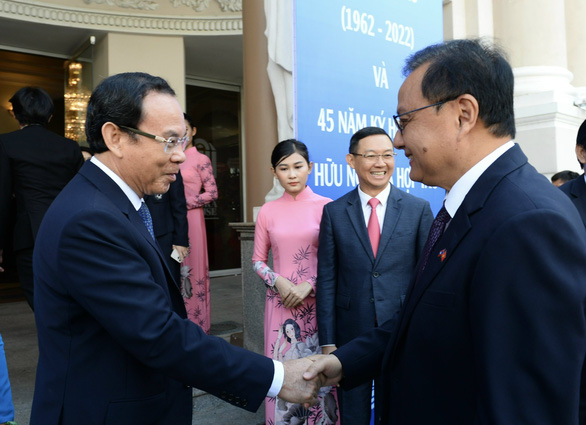 TP.HCM tổ chức lễ kỷ niệm 60 năm quan hệ ngoại giao Việt Nam - Lào - Ảnh 2.