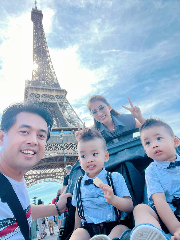 Ảnh vui sao Việt 4-8: Quang Thắng rủ Vân Dung ‘không chê anh nghèo, lên xe anh đèo’ - Ảnh 3. Ảnh vui sao Việt 4-8: Quang Thắng rủ Vân Dung ‘không chê anh nghèo, lên xe anh đèo’ - Ảnh 3.