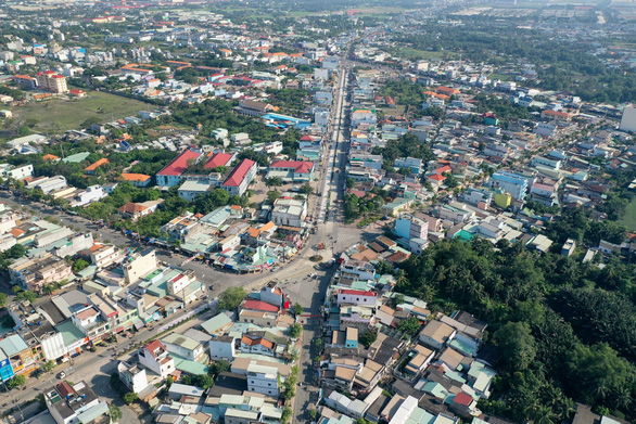 Tiềm năng bất động sản Long An nhìn từ các thị trường vùng ven - Ảnh 2.