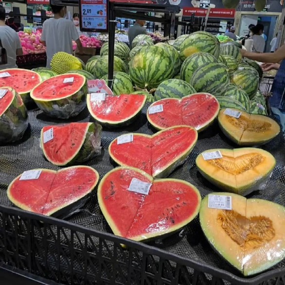 Ảnh vui 5-8: Quên bóp 1 cái, khuyến mãi 2 trạm - Ảnh 3. Ảnh vui 5-8: Quên bóp 1 cái, khuyến mãi 2 trạm - Ảnh 3.