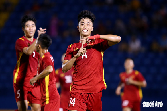 U19 Việt Nam thắng nhẹ nhàng trận ra quân Giải U19 Quốc tế 2022 - Ảnh 1.