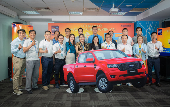 AkzoNobel Việt Nam tìm ra chủ nhân giải thưởng xe Ford Ranger - Ảnh 1.