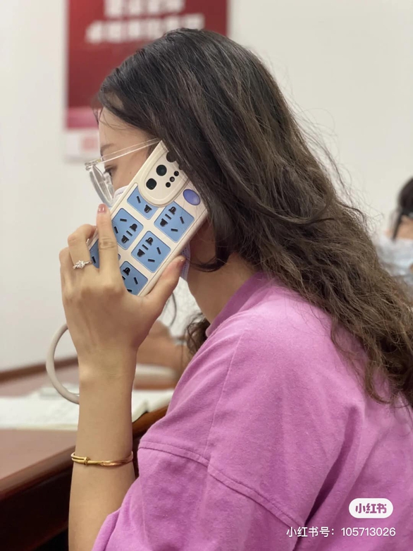 Ảnh vui 6-8: Xe ôm gia truyền đời thứ 18 - Ảnh 3. Ảnh vui 6-8: Xe ôm gia truyền đời thứ 18 - Ảnh 3.