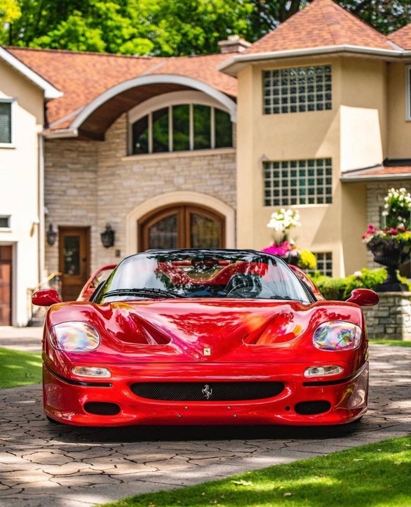 Lóa mắt với bộ sưu tập siêu xe toàn Ferrari, Lamborghini của Quách Phú Thành - Ảnh 4.