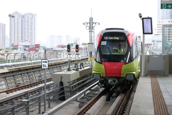 Kiểm tra metro Nhổn - ga Hà Nội chậm 7 năm, Thủ tướng nói: Vốn cấp đủ rồi, không có lý do để chậm - Ảnh 6.