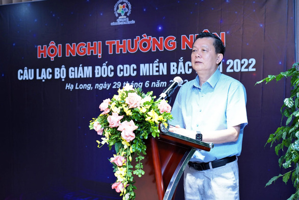 Cựu giám đốc CDC Quảng Ninh tiệc tùng vi phạm đến mức phải xử lý kỷ luật - Ảnh 1.