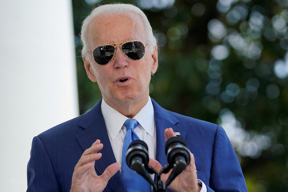 Tin thế giới 7-8: Ông Biden khỏi COVID-19; Tàu ngũ cốc đầu tiên rời Ukraine bất ngờ không tới đích - Ảnh 1.