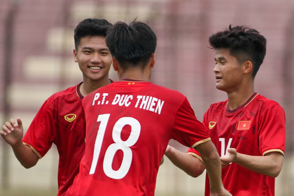 Lách qua cửa hẹp, U16 Việt Nam gặp Thái Lan ở bán kết Giải U16 Đông Nam Á 2022 - Ảnh 1.