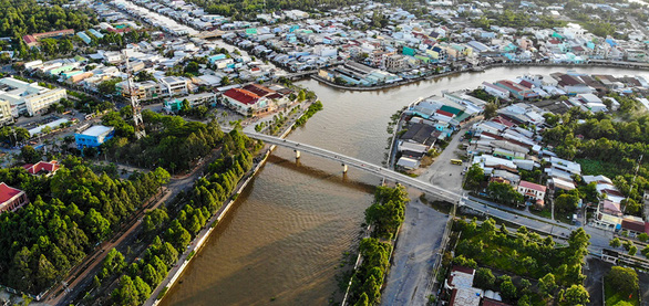 Hậu Giang trên đà bứt phá trước 2025 - Ảnh 1.