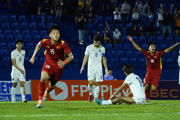 Đánh bại U19 Thái Lan, Việt Nam chọn Malaysia làm đối thủ ở chung kết - Ảnh 1.
