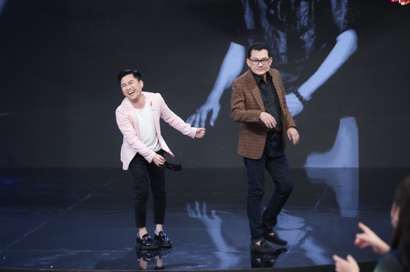Từng nói không với game show, Hữu Châu tham gia Ký ức vui vẻ gây bất ngờ - Ảnh 2. Từng nói không với game show, Hữu Châu tham gia Ký ức vui vẻ gây bất ngờ - Ảnh 2.