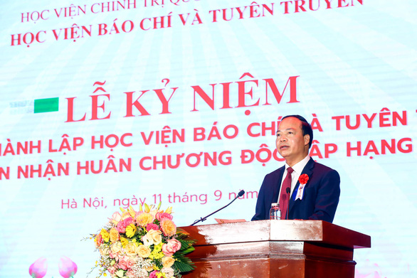 Học viện Báo chí và Tuyên truyền nhận Huân chương Độc lập hạng ba nhân dịp 60 năm thành lập - Ảnh 2.