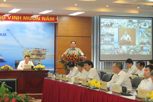 PVN kiến nghị Thủ tướng tháo gỡ khó khăn nhiều dự án lớn, gồm Cá Voi Xanh - Ảnh 1.