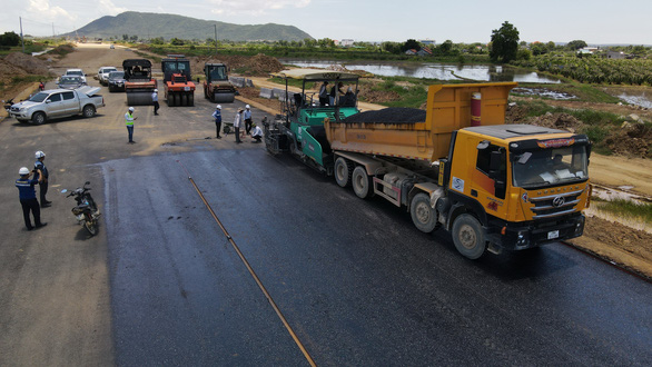 Cuối năm nay, Việt Nam hoàn thành thêm 4 dự án cao tốc - Ảnh 3.