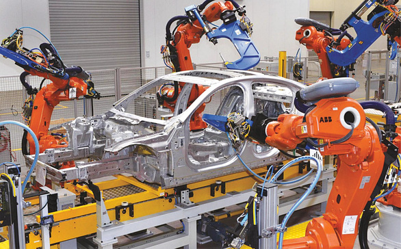 Xu hướng sử dụng robot trong sản xuất ở Bắc Mỹ - Ảnh 1.
