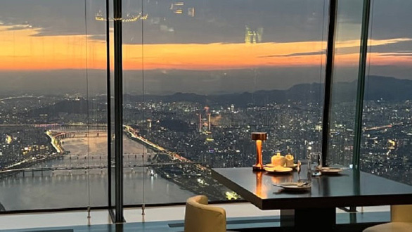 Ăn tối tại nhà hàng cao nhất Hàn Quốc giá bao nhiêu? - Ảnh 1.