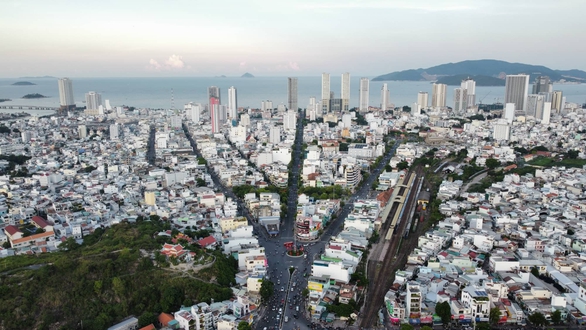 Nha Trang tạm dừng tách thửa, chờ quy định mới - Ảnh 1. Nha Trang tạm dừng tách thửa, chờ quy định mới - Ảnh 1.