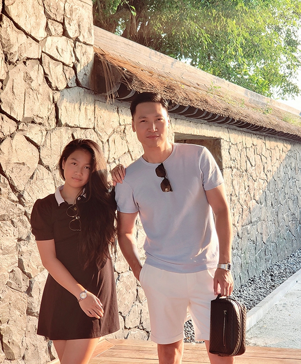 Ảnh vui sao Việt 16-9: Đan Trường khoe body vạm vỡ tuổi 45 - Ảnh 3. Ảnh vui sao Việt 16-9: Đan Trường khoe body vạm vỡ tuổi 45 - Ảnh 3.