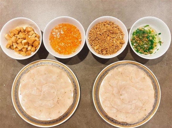 Cách làm bánh bèo từ bánh phồng tôm chỉ 20 phút khiến hội yêu bếp rần rần - Ảnh 4. Cách làm bánh bèo từ bánh phồng tôm chỉ 20 phút khiến hội yêu bếp rần rần - Ảnh 4.