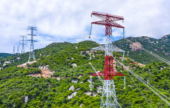 Chủ đầu tư đường dây, trạm biến áp 500kV đầu tiên do tư nhân xây dựng gặp khó - Ảnh 2.