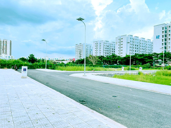 Quận Bình Tân phát triển nhờ đại lộ Võ Văn Kiệt - Ảnh 2.
