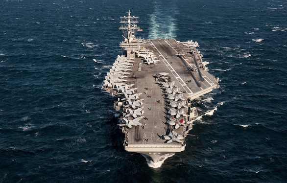 US aircraft carrier returns to South Korea to send a message to North Korea - Photo 1.