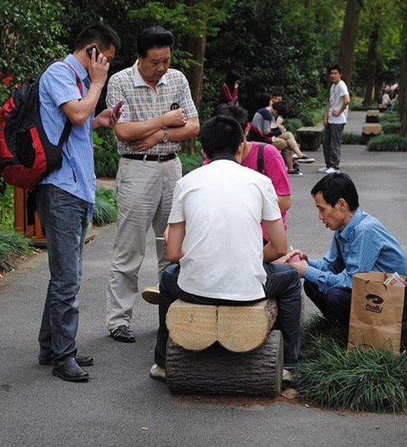 Cười muốn sảng với những hình ảnh trùng khớp khó tin - Ảnh 4. Cười muốn sảng với những hình ảnh trùng khớp khó tin - Ảnh 4.