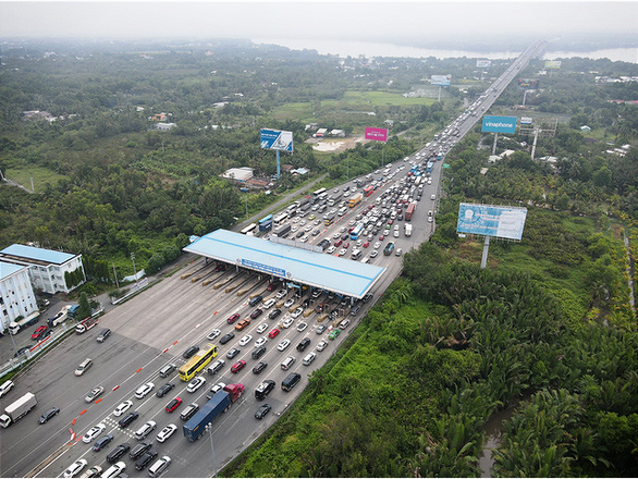 Tiếng TP.HCM vang sao không ai trả lời - Ảnh 1.